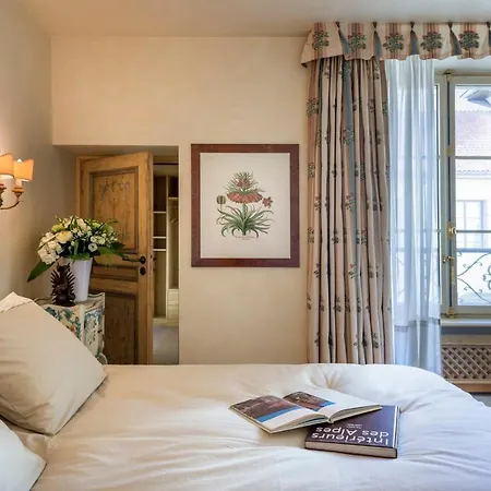 Historical Center - 165 Square Meter - 3 Bedrooms & 3 Bathrooms Apartment Annecy